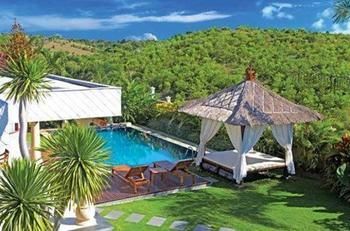Hotel The Beverly Hills Bali