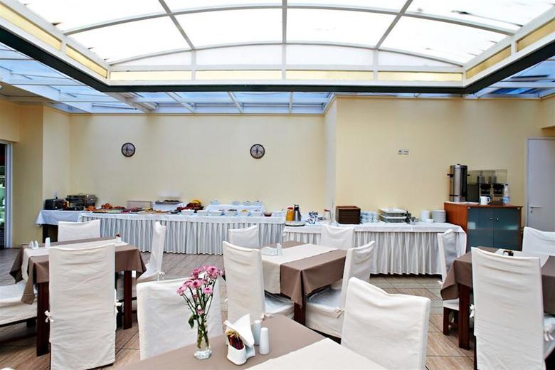 Hotel Arkadi
