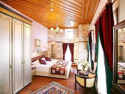 Mediterra Art Hotel