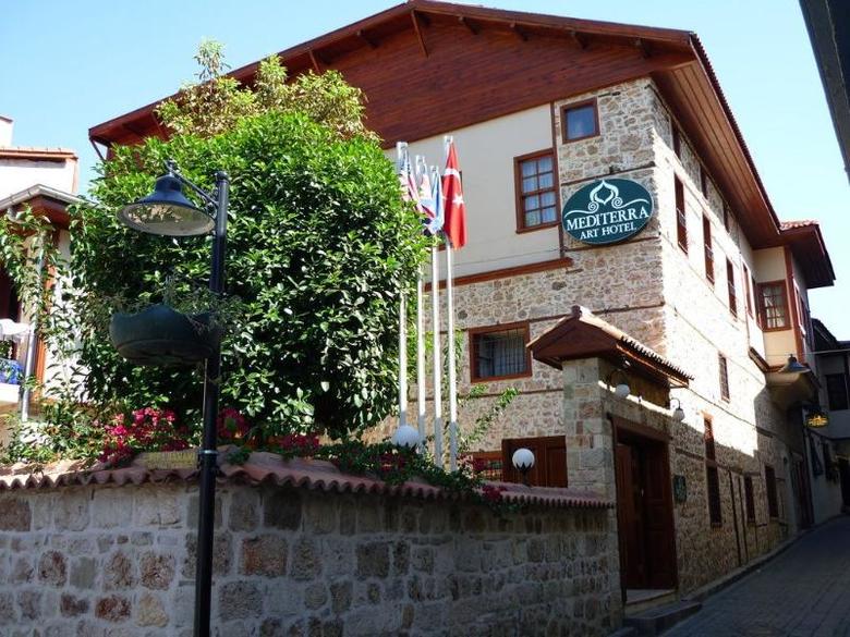 Mediterra Art Hotel