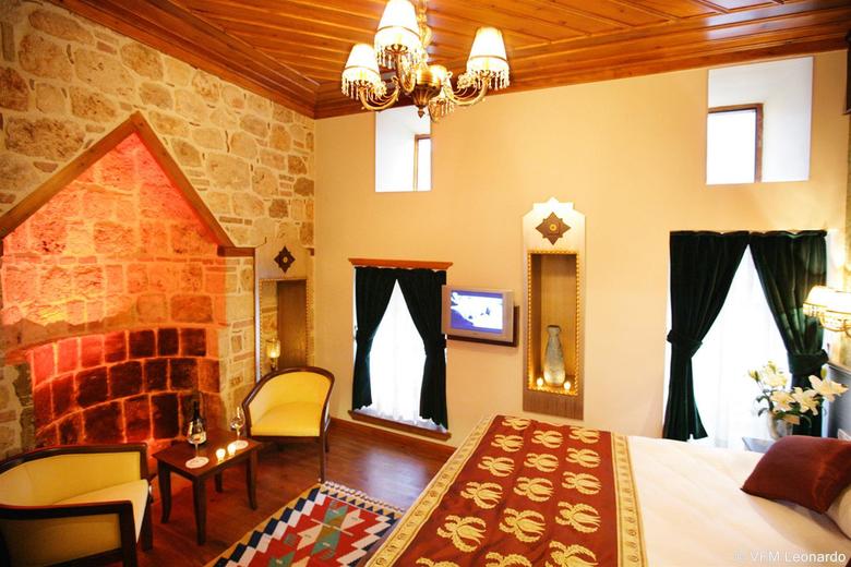 Mediterra Art Hotel