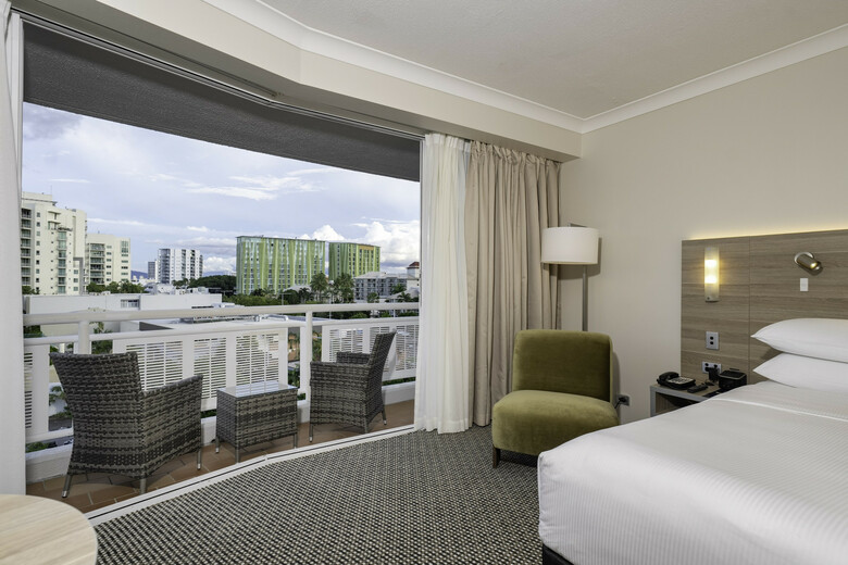 Hotel Doubletree By Hilton Cairns