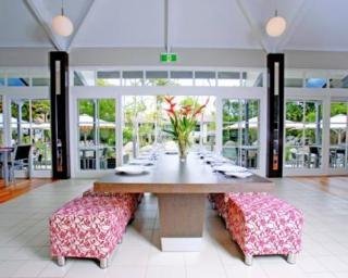 Hotel Rendezvous Reef Resort