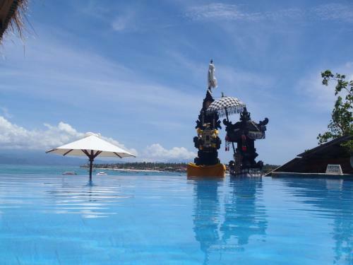 Coconuts Beach Resort
