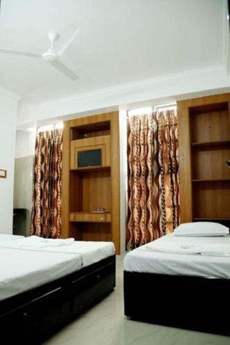 Mary Meridien Lodge