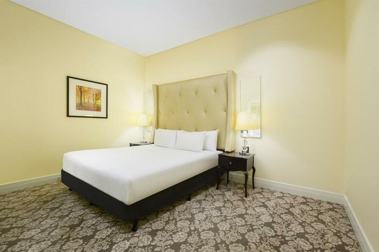 Rendezvous Grand Hotel Melbourne