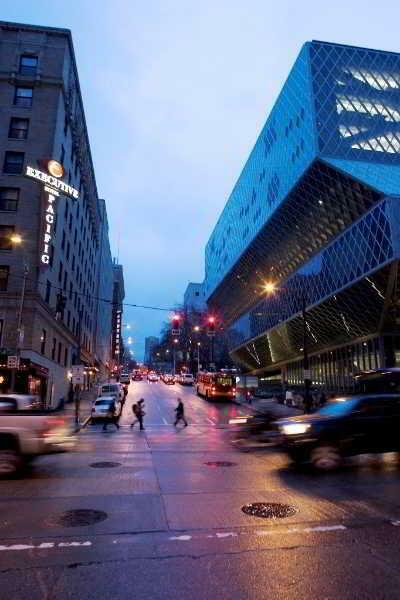 Executive Hotel Pacific
