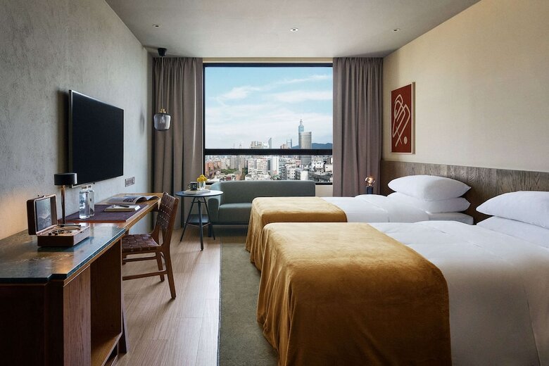 Home Hotel Da-an