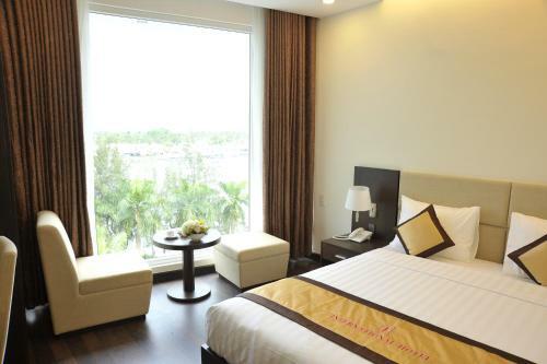 International Hotel