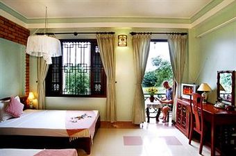 Long Life Hotel