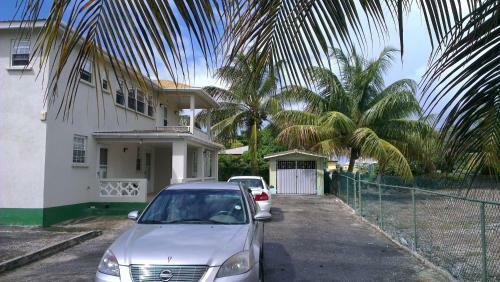 Tremont Holiday Home