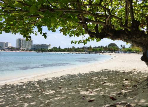 Hotel Beach One Bedroom Iv, Ocho Rios