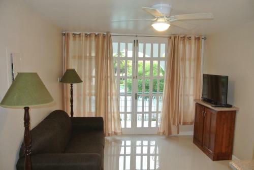 Hotel Beach One Bedroom Iv, Ocho Rios