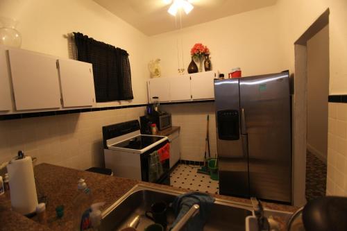 Hostal Calle Hollanda 1 Bedroom Apartment
