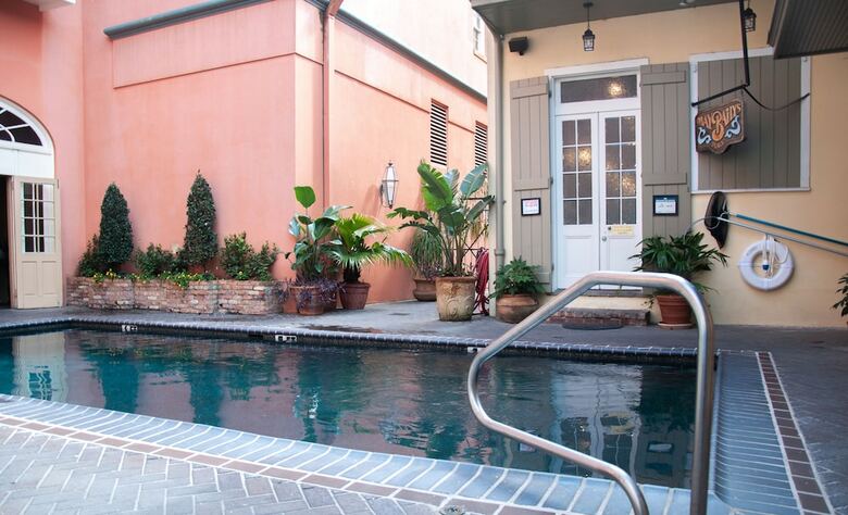 Dauphine Orleans Hotel