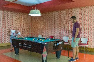 Royal Dragon Hotel