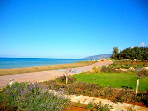 Villa Samaliana Sandy Beach Villas