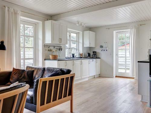 Four-bedroom Holiday Home In Nex� 11