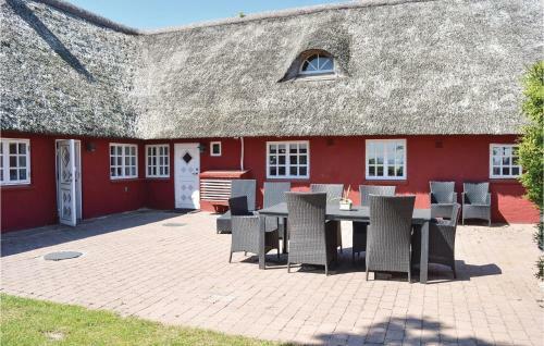 Five-bedroom Holiday Home R�m� With Sea View 09