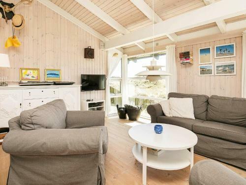Two-bedroom Holiday Home In Skagen 12