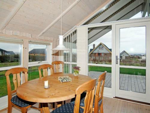 Three-bedroom Holiday Home In Lemvig 3