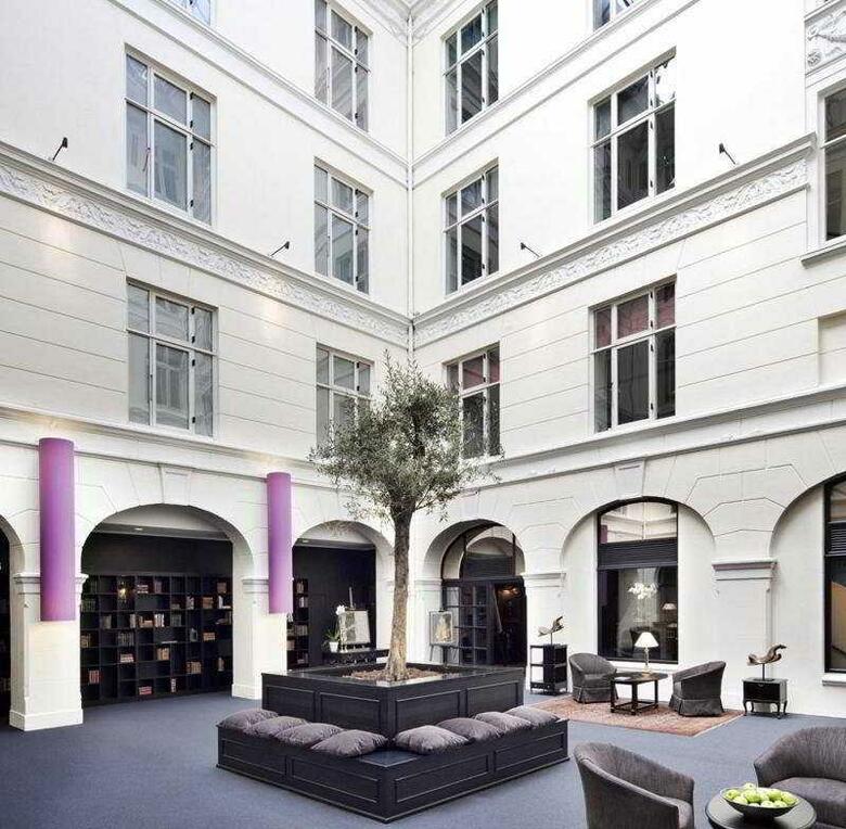 Hotel First Kong Frederik