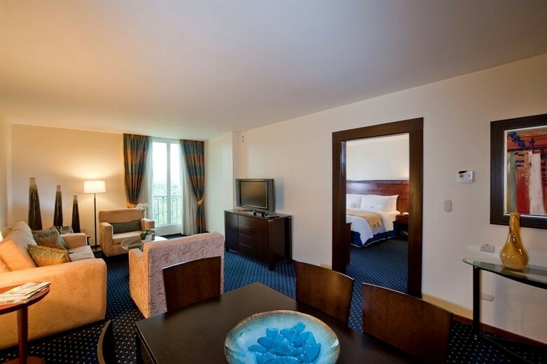 Hotel Hodelpa Garden Court