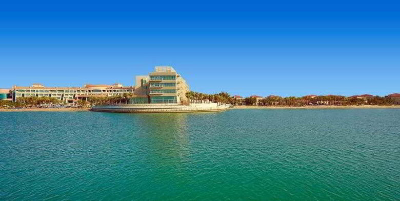 Hotel Al Raha Beach