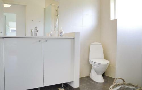 One-bedroom Holiday Home �lsted With Sea View 09