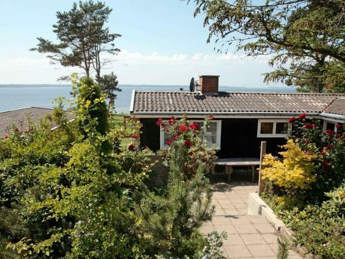Two-bedroom Holiday Home In Frederiksv�rk