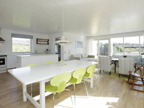 Three-bedroom Holiday Home In Skagen 5