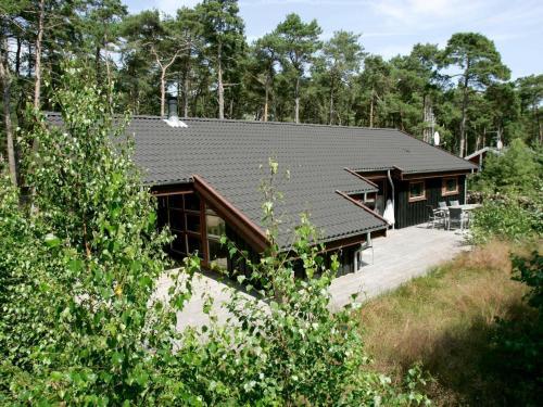 Four-bedroom Holiday Home In Nex� 8