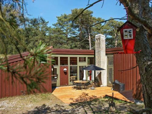 Three-bedroom Holiday Home In Nex� 38