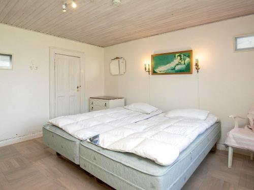 Five-bedroom Holiday Home In Vestervig 2