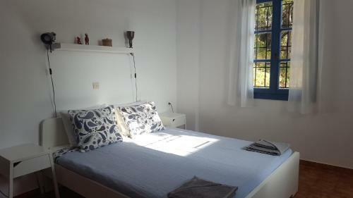 7 Olives Apartments