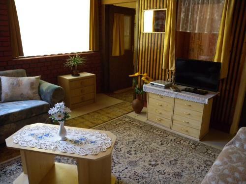 Four-bedroom Apartment In Balatonboglar I