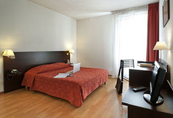 Hotel Cit�a Vanves Porte De Chatillon