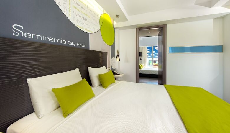 Hotel Semiramis