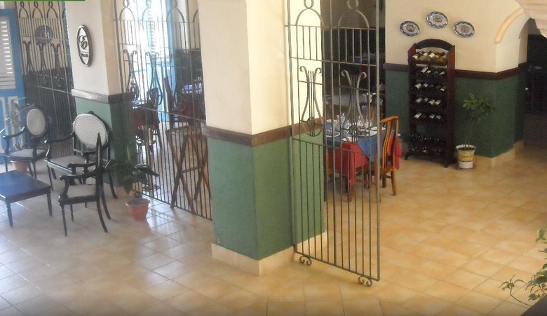 Hotel Hostal Mascotte