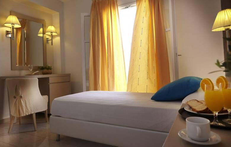 Orizontes Hotel & Villas
