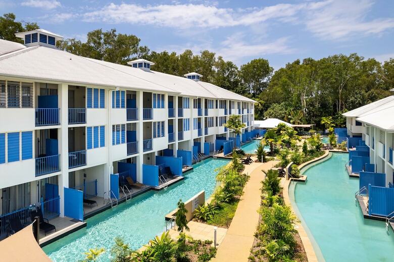 Hotel Oaks Lagoons