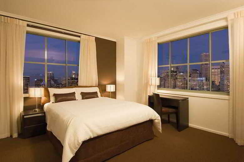 Hotel Oaks Goldsbrough Apartments
