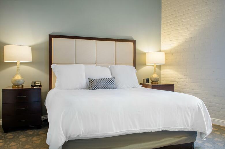 Hotel Wyndham Riverfront