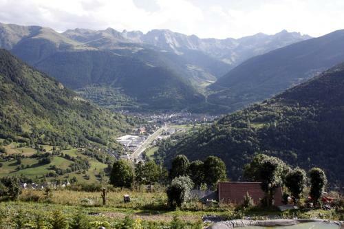 Apartamentos Valle De Aran