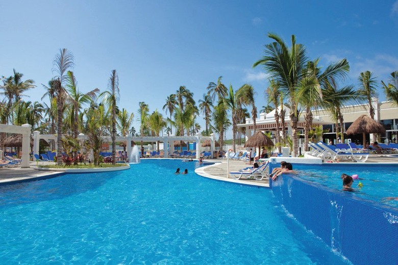 Hotel Riu Emerald Bay All Inclusive