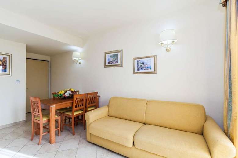 Hotel Residence Regina Elena