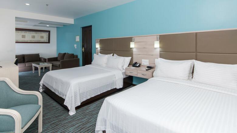 Holiday Inn Hotel & Suites Zona Rosa
