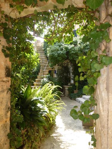 Finca Raims Hotel Interior
