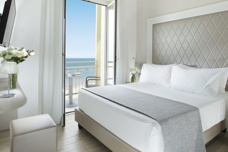 Hotel Riviera