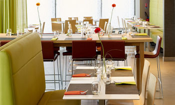 Hotel Park Inn By Radisson Lille Grand Stade